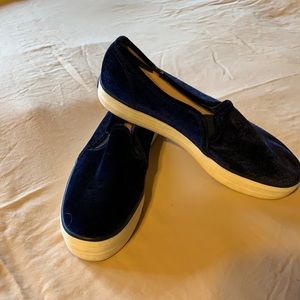Keds slip on sneakers- beautiful velvet for dressy occasion or to feel fancy